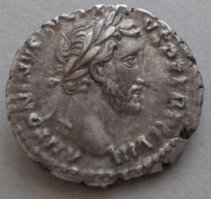 Antoninus-Pius-Denarii